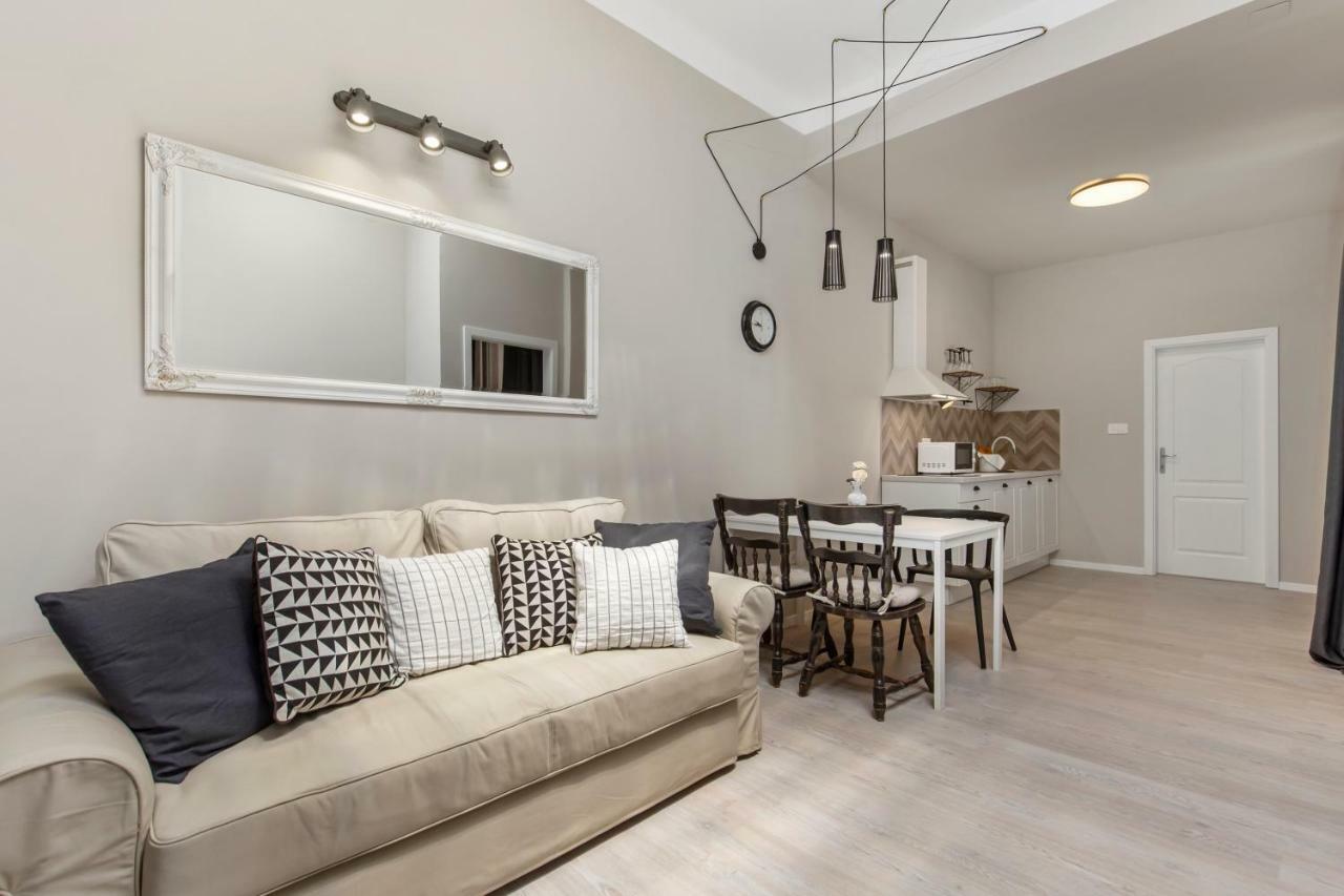 Apartments Carpathia Rijeka Eksteriør bilde